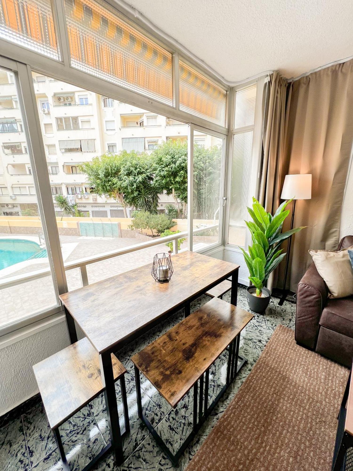托雷莫利诺斯Cozy And Bright Flat With Pool公寓 外观 照片
