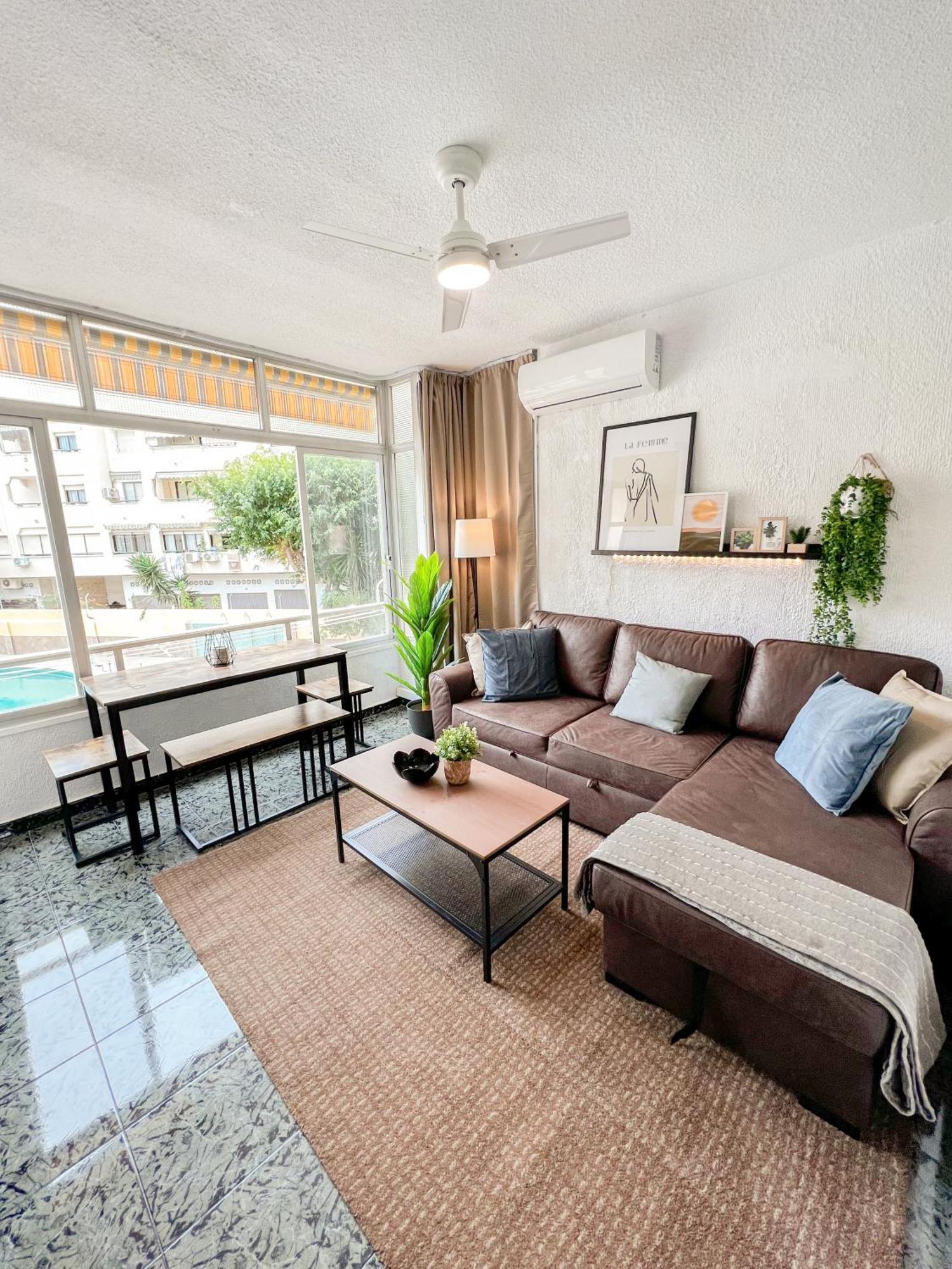 托雷莫利诺斯Cozy And Bright Flat With Pool公寓 外观 照片